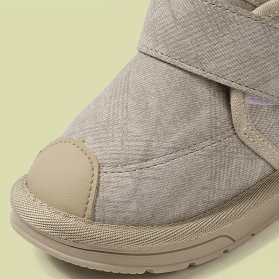 Waterproof Snow Boots – Cozy & Stylish Winter Footwear for Kids